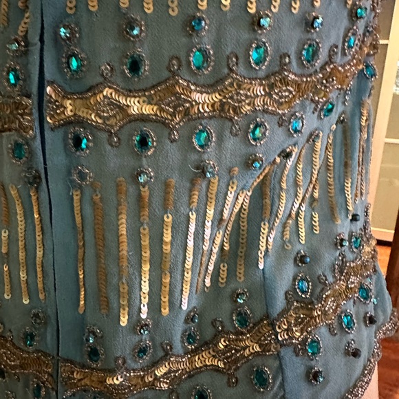 Vintage silk and beads top - Picture 7 of 9